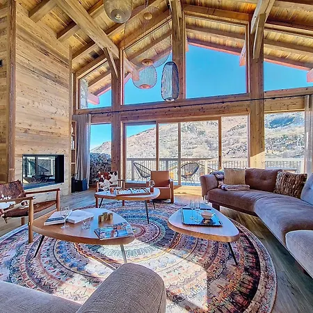 Chalet De Gamme Avec Et Salle De Cinema, Au Pied Des Pistes Des 3 Vallees - Fr-1-344-1208 *